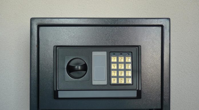 Zorg voor een veiliger huis kluis in huis