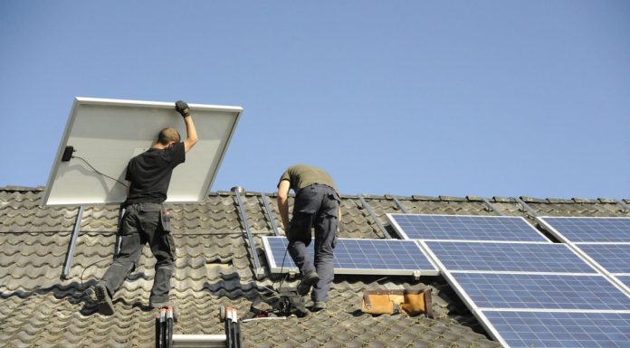 Zelf zonnepanelen installeren? Dat kan! zonnepanelen installeren
